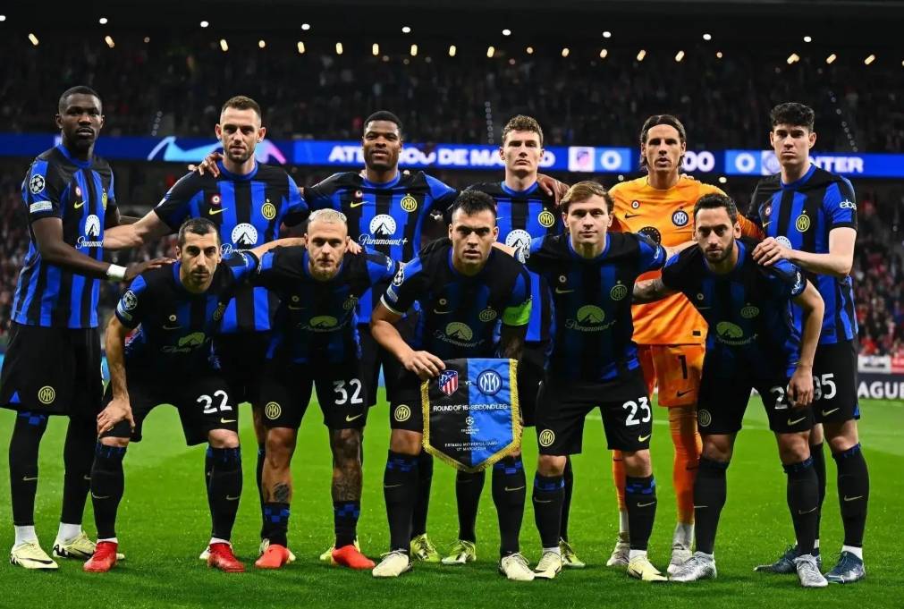 职中场与边 职中场与边