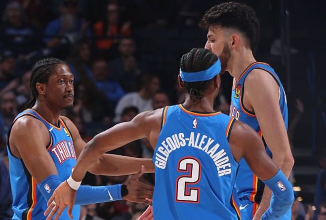 人瞩目的成 人瞩目的成