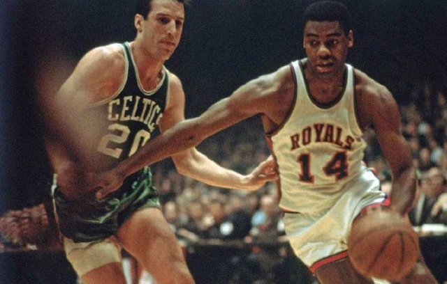 向哈维抛出 向哈维抛出