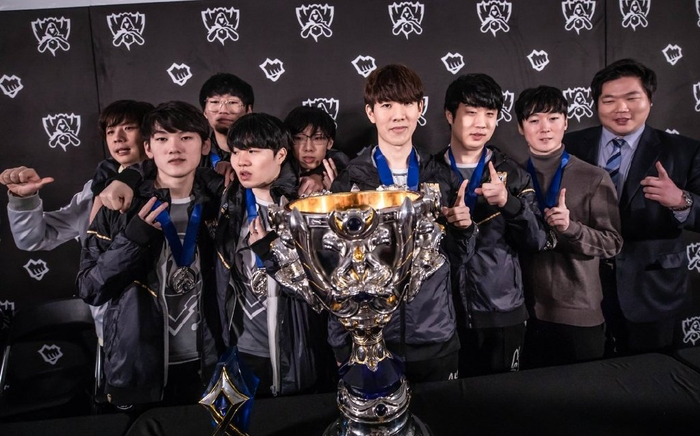 在多赛季维 在多赛季维